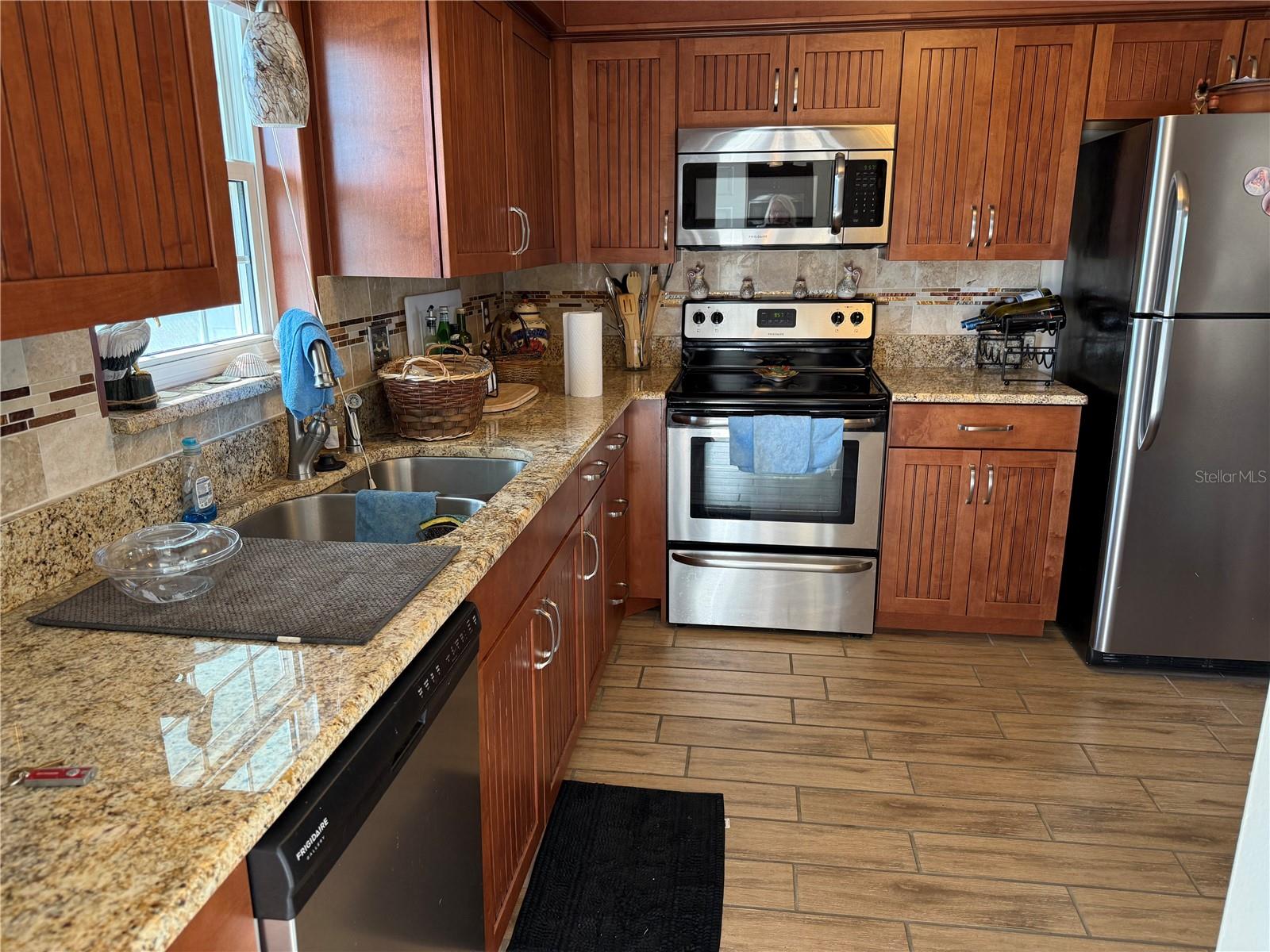 1706 BELLEAIR FOREST DRIVE 226