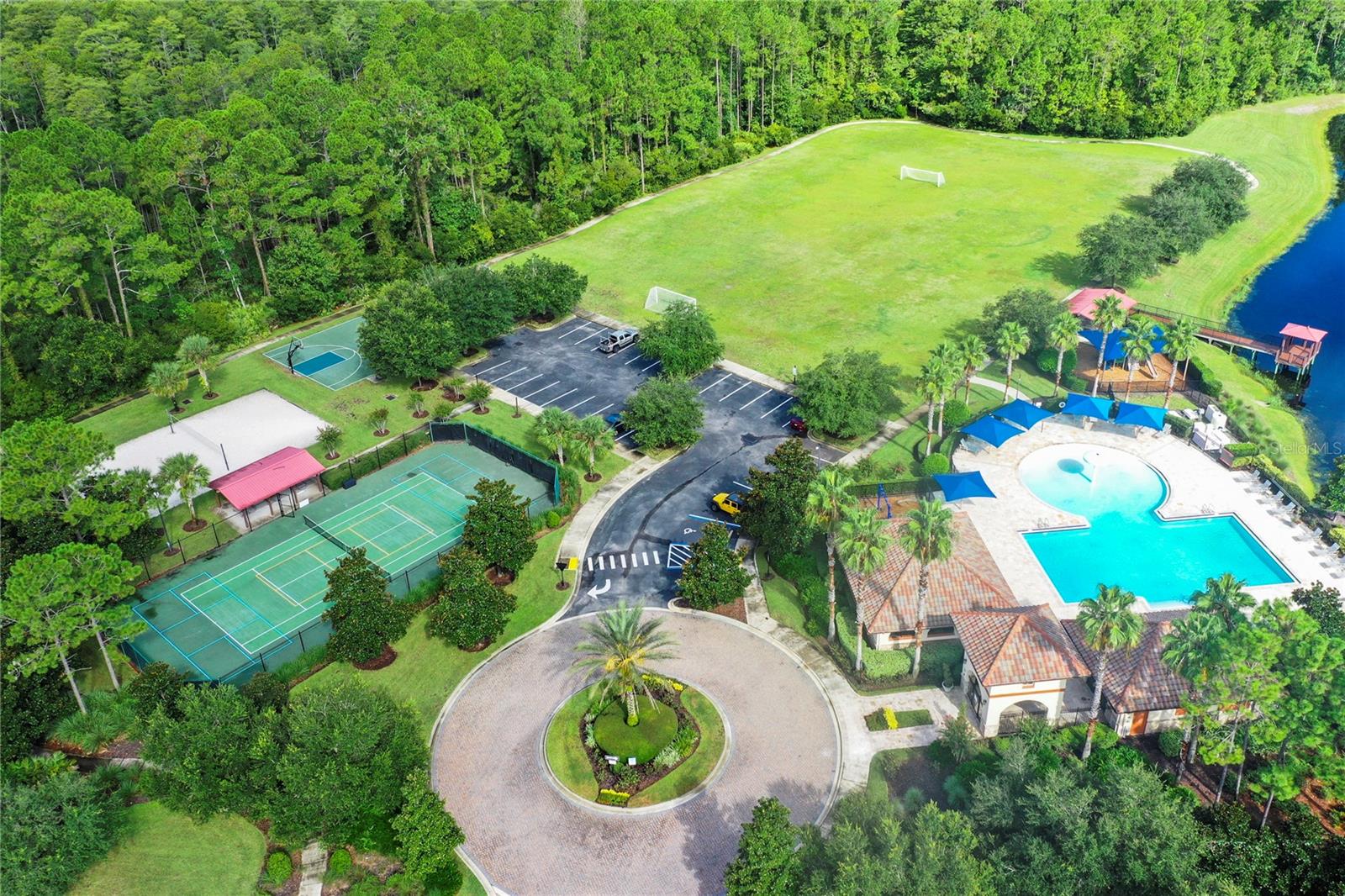 LAS CALINAS - Residential