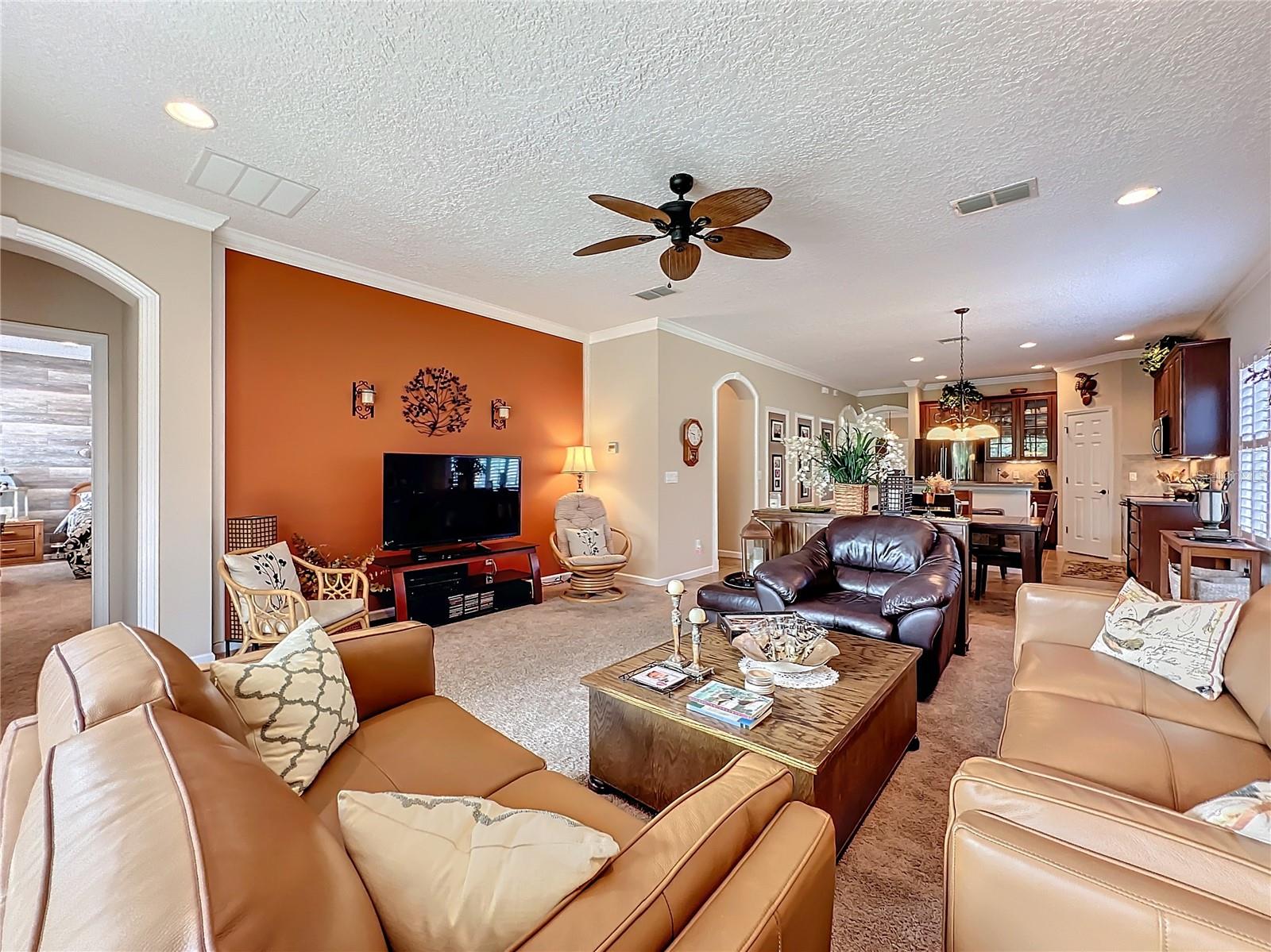 LAS CALINAS - Residential