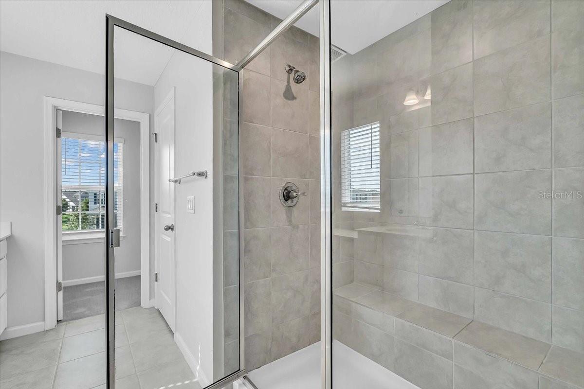 MOSS CREEK PH II SUBPH A - Residential Lease