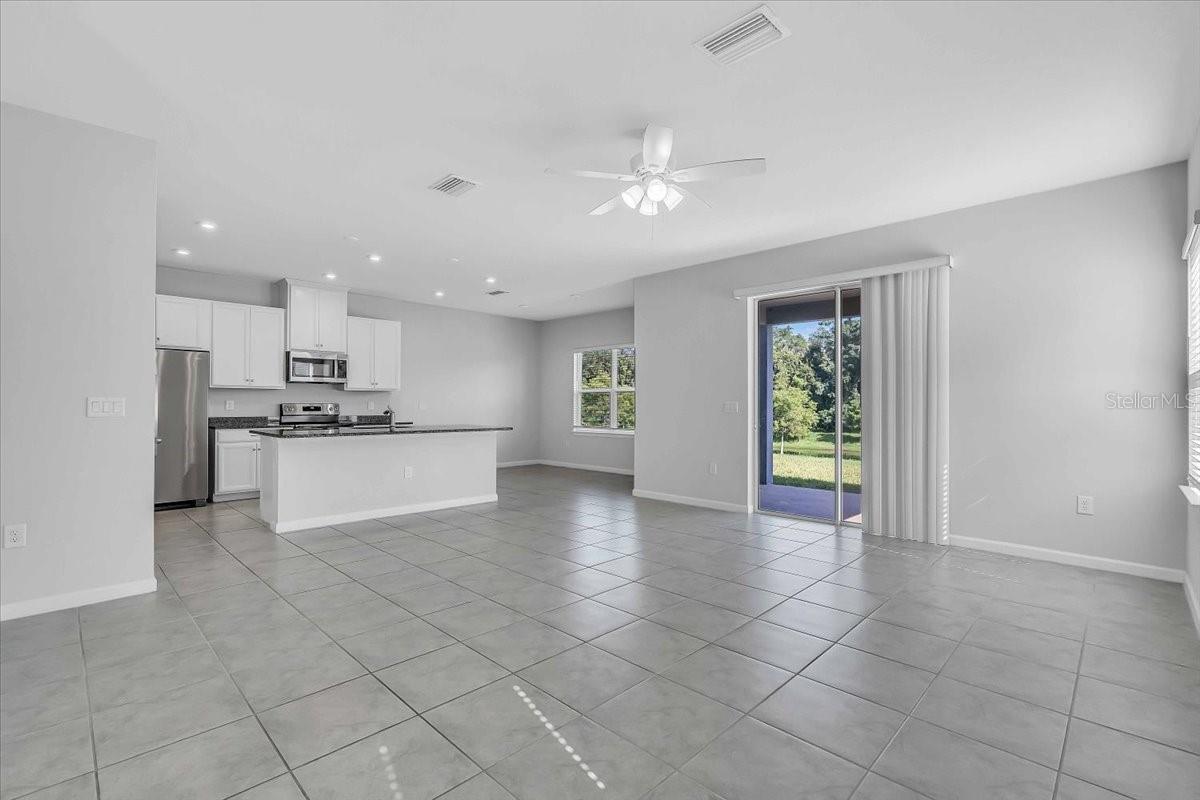 MOSS CREEK PH II SUBPH A - Residential Lease