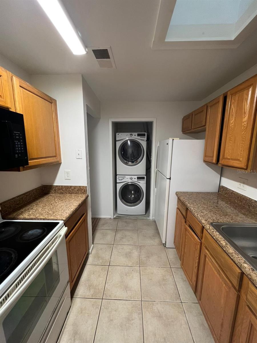 SHINGLE CREEK ESTATES - Residential Lease