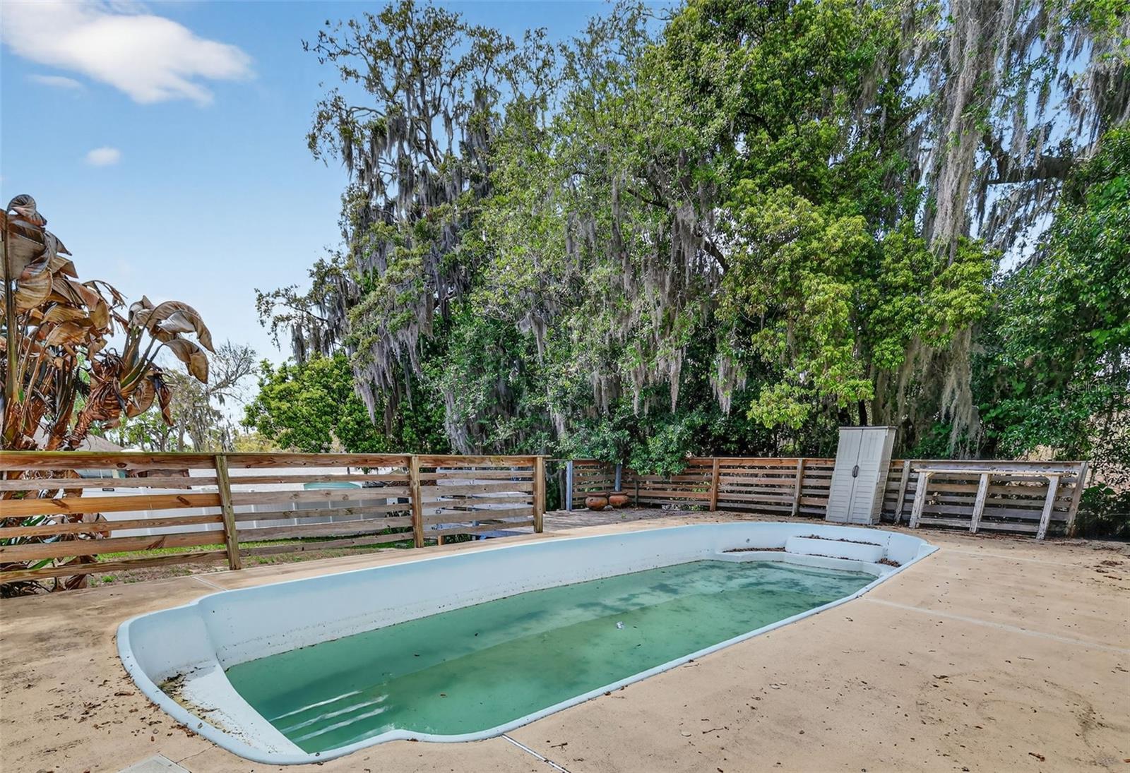 EUSTIS SPRINGWOOD LANDING SUB - Residential