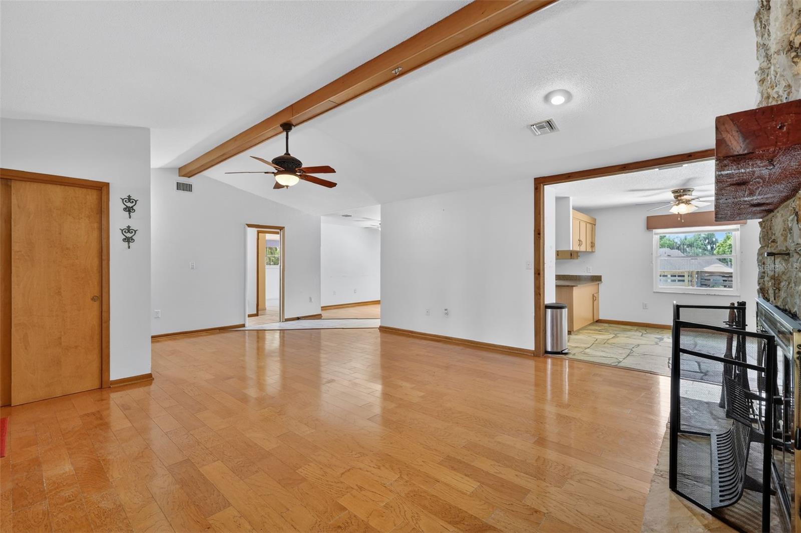 EUSTIS SPRINGWOOD LANDING SUB - Residential