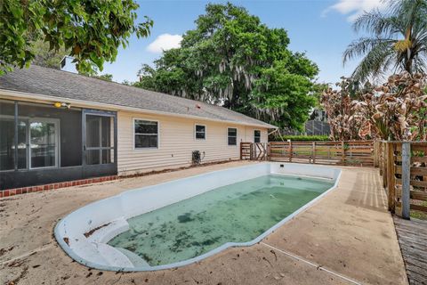Tiny photo for 50 W Court Drive, Eustis, FL 32726 (MLS # G5109203)