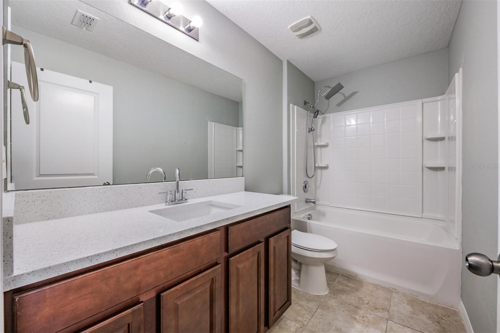 RIVERBEND WEST PH 1 - Residential