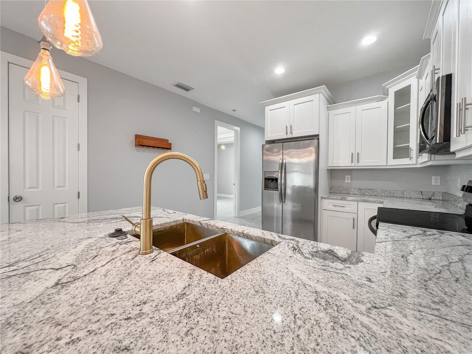 HAMNERS MARJORY B RENMAH - Residential Lease