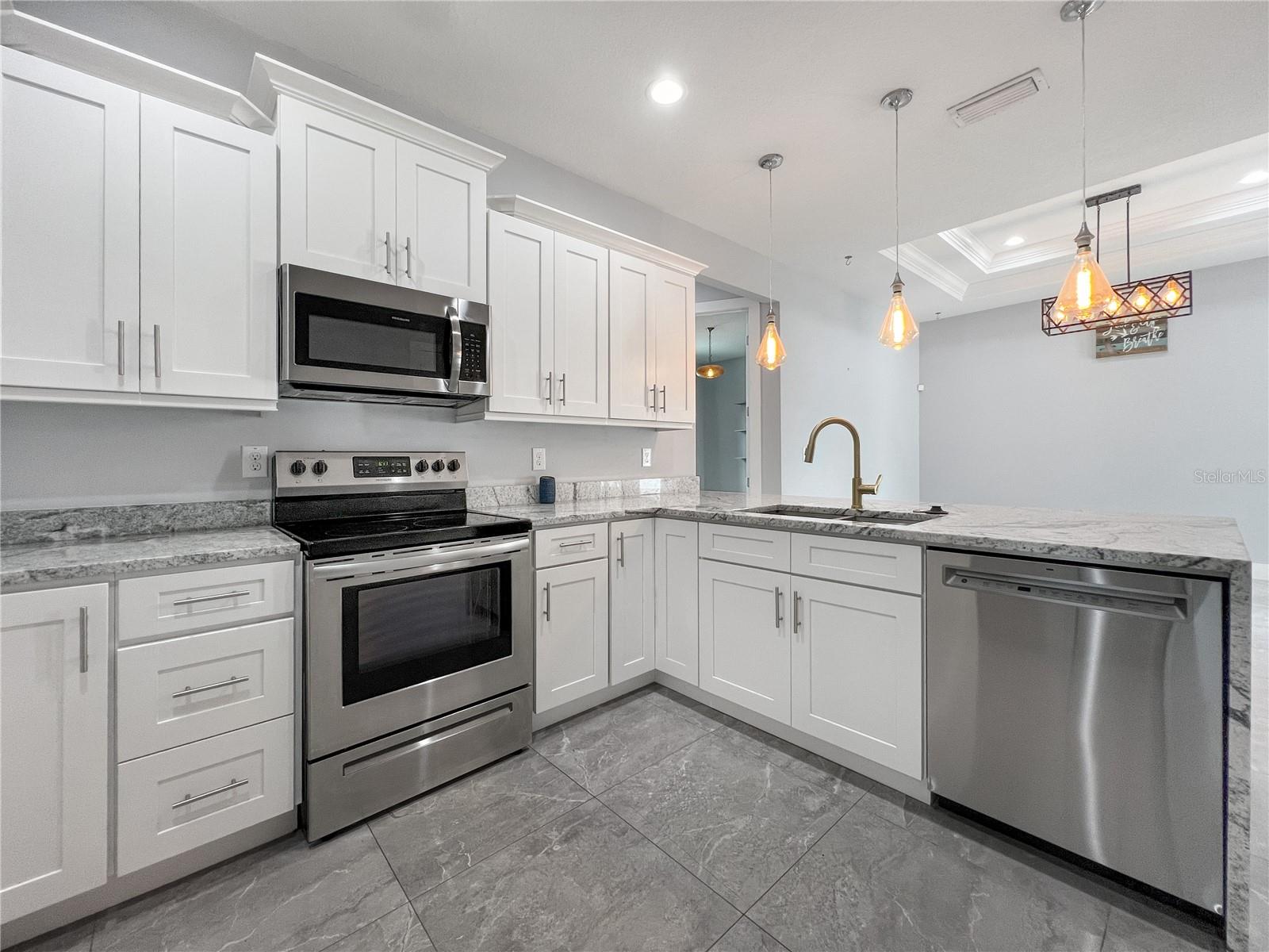 HAMNERS MARJORY B RENMAH - Residential Lease