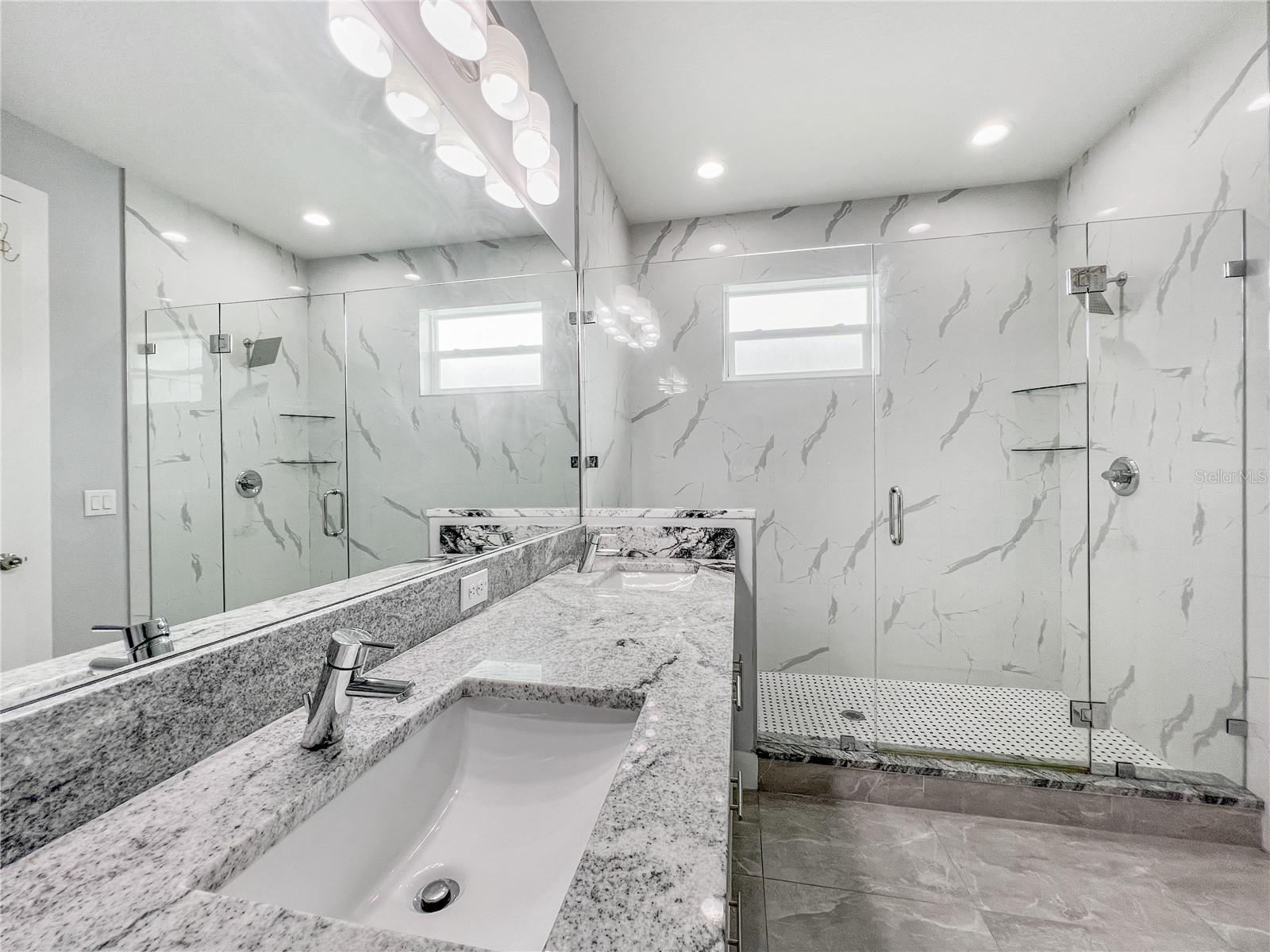 HAMNERS MARJORY B RENMAH - Residential Lease