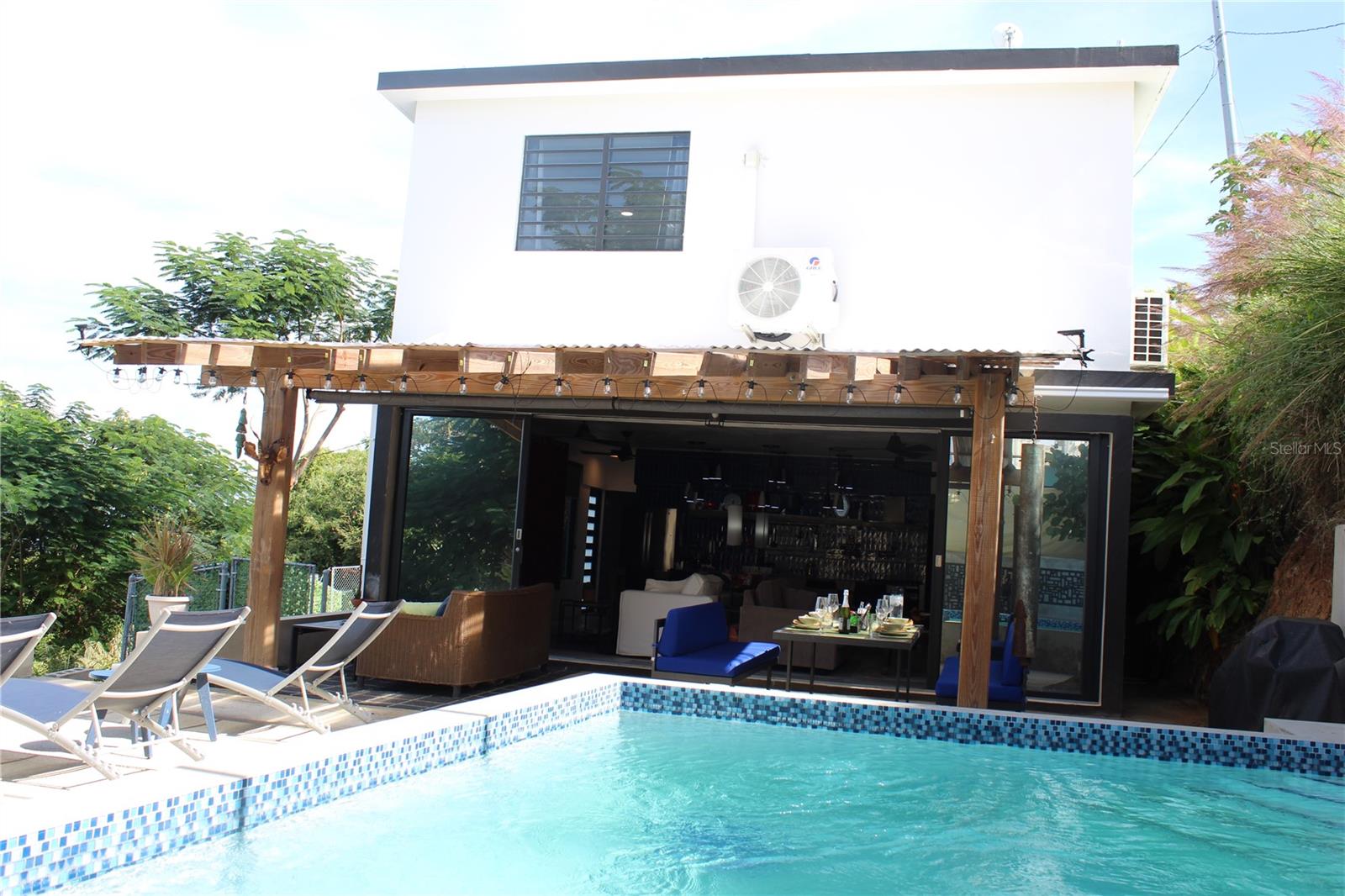 VILLA BORINQUEN - Residential