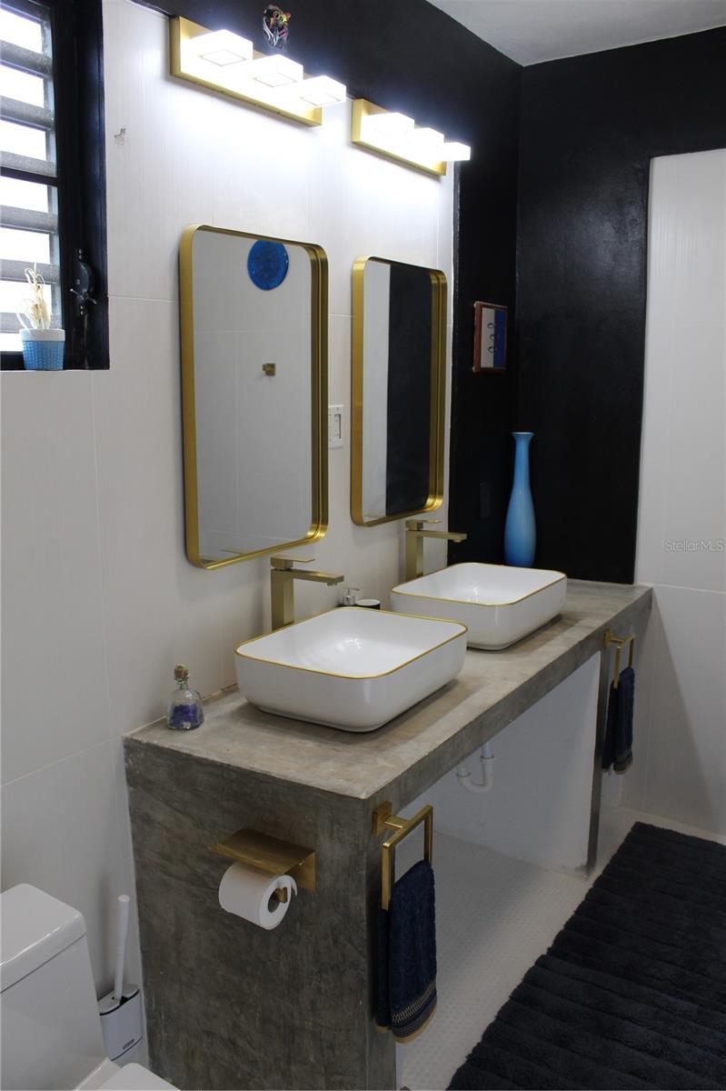 VILLA BORINQUEN - Residential