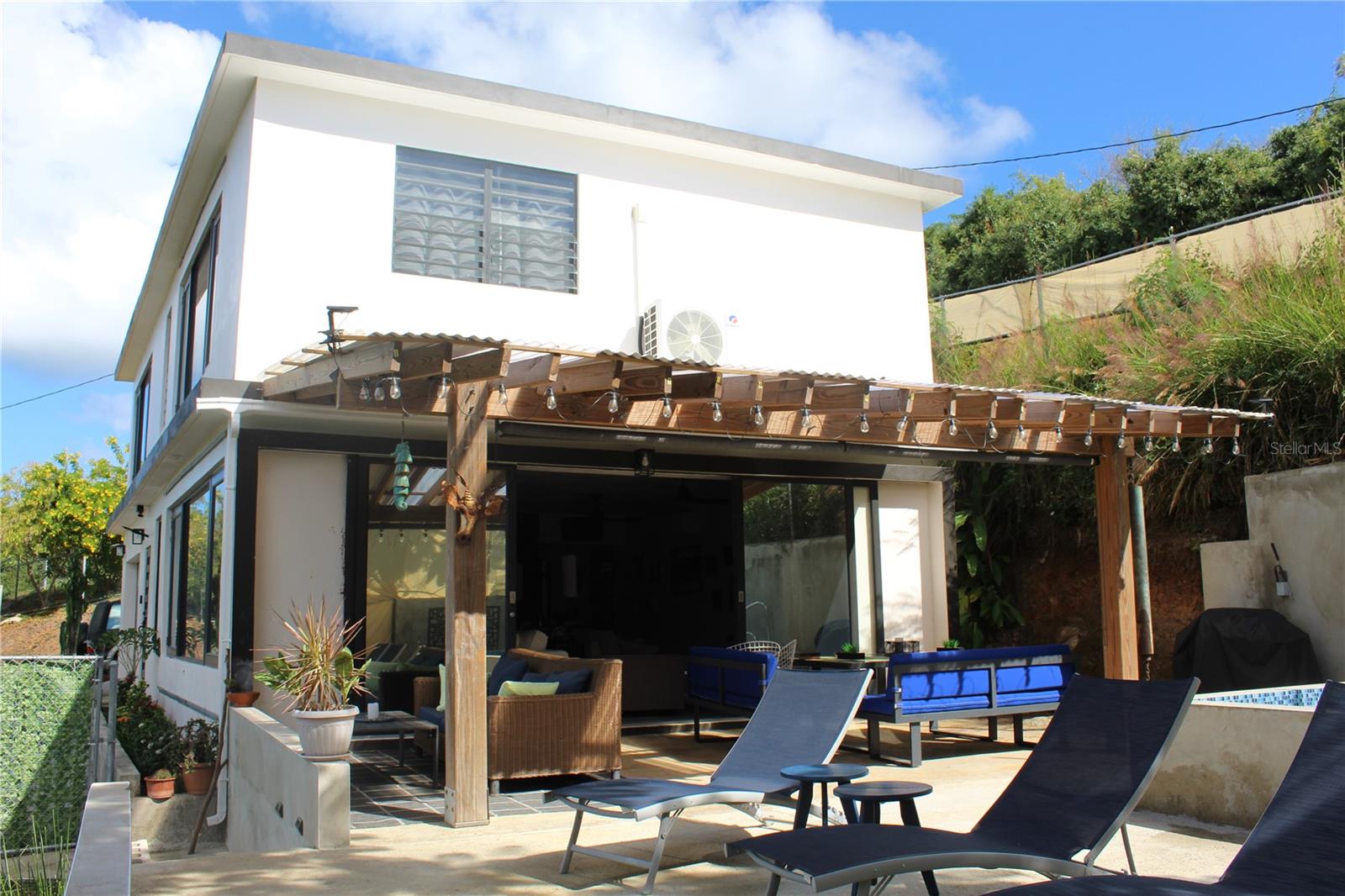 VILLA BORINQUEN - Residential