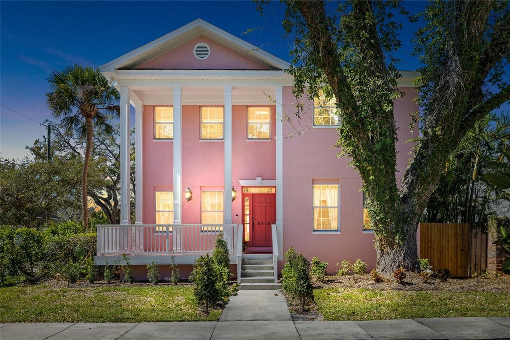 Photo of 6013 S Russell Street, Tampa, FL 33611 (MLS # TB8480106)