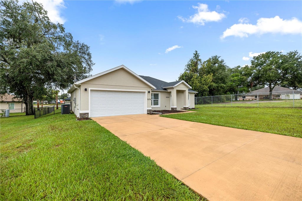 Photo of 5376 NW 1st Street, Ocala, FL 34482 (MLS # OM733668)