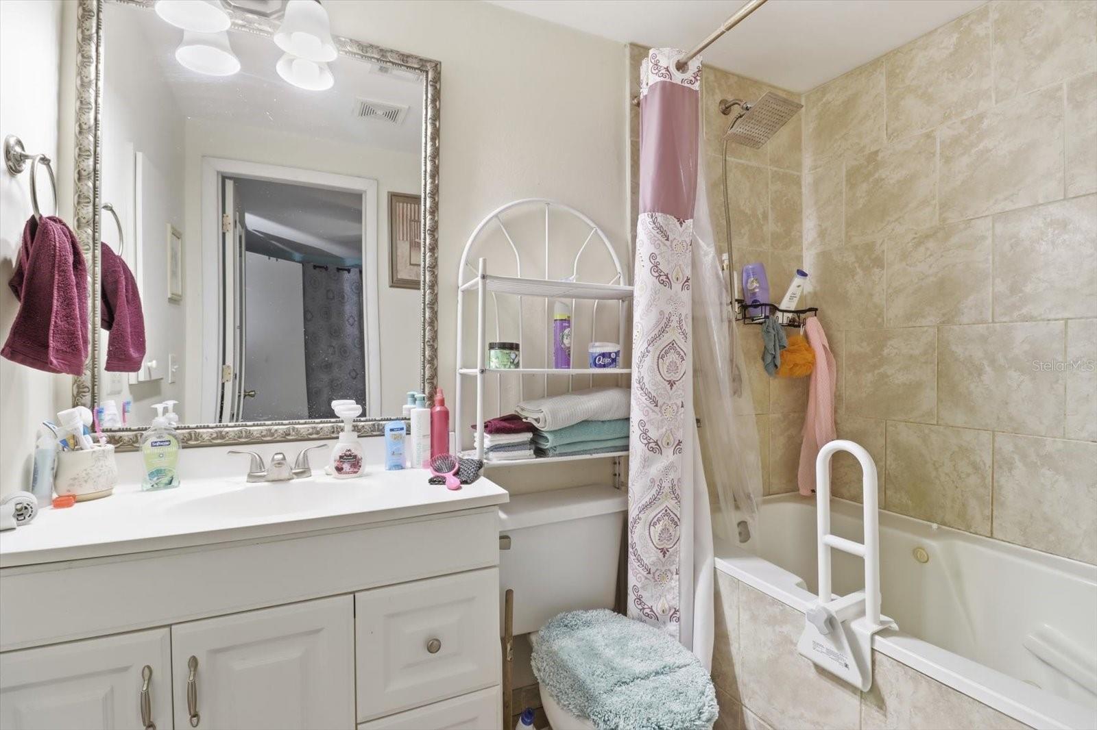 QUAIL RUN RETREATS UNREC SUB - Residential