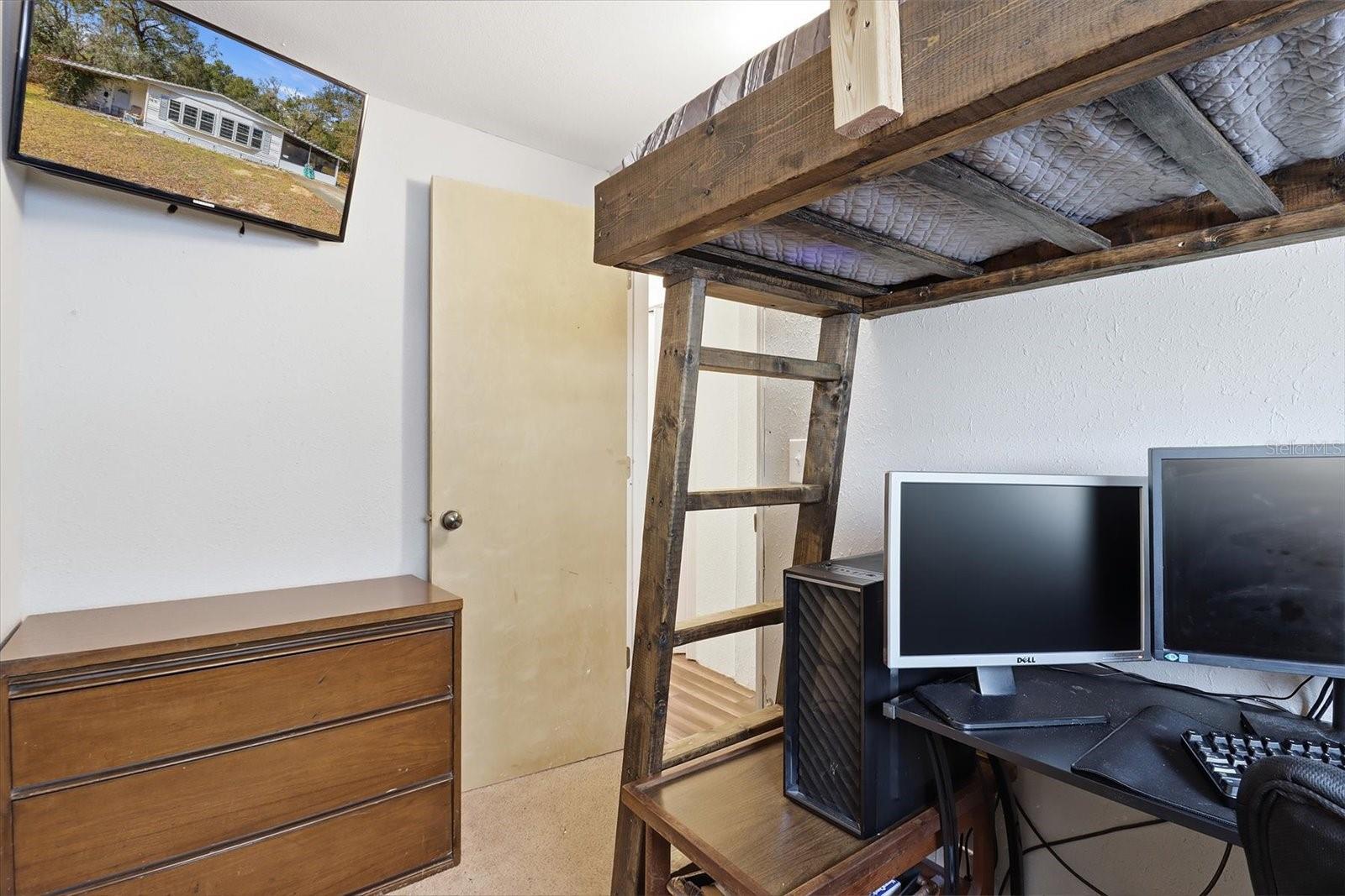 QUAIL RUN RETREATS UNREC SUB - Residential