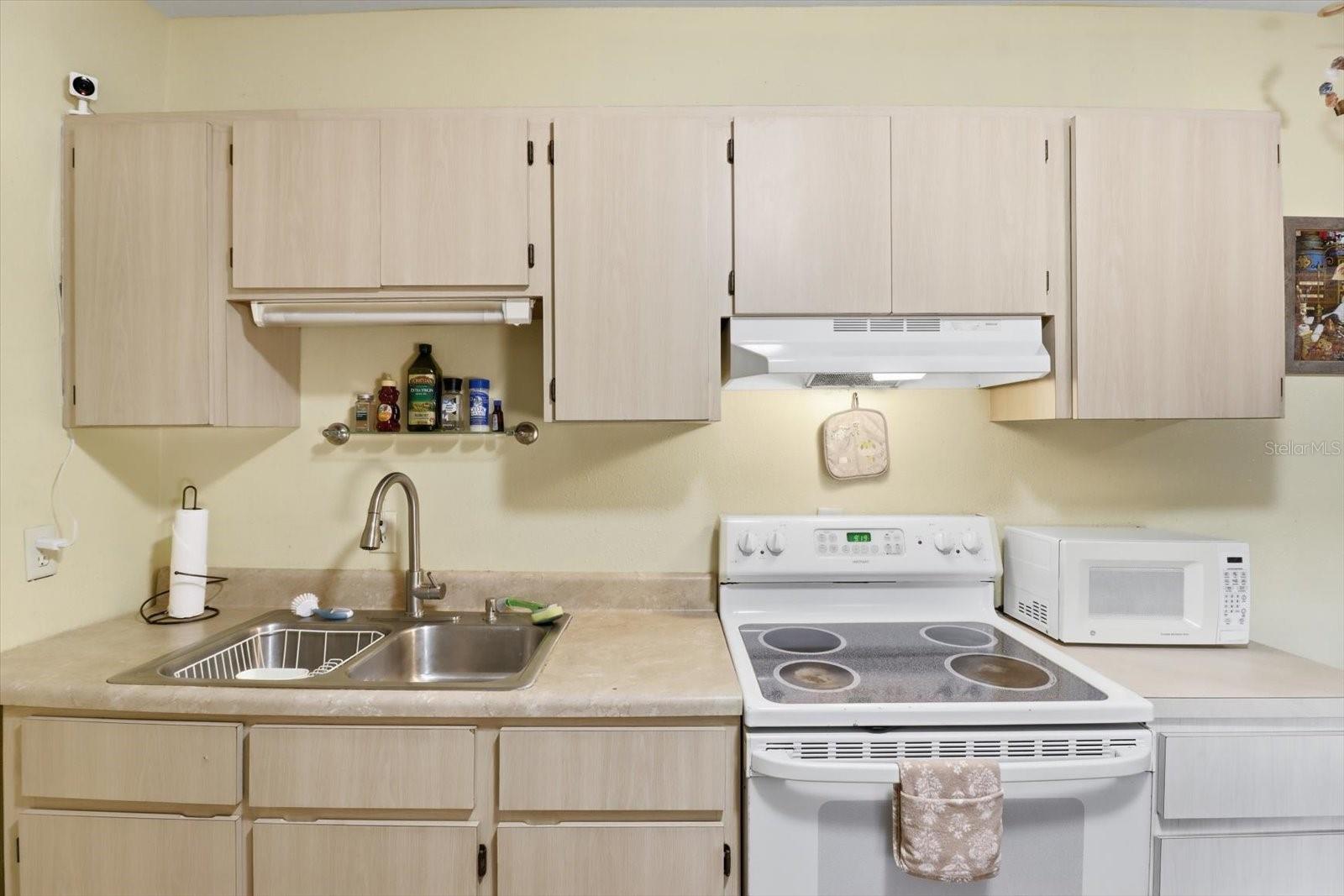 QUAIL RUN RETREATS UNREC SUB - Residential