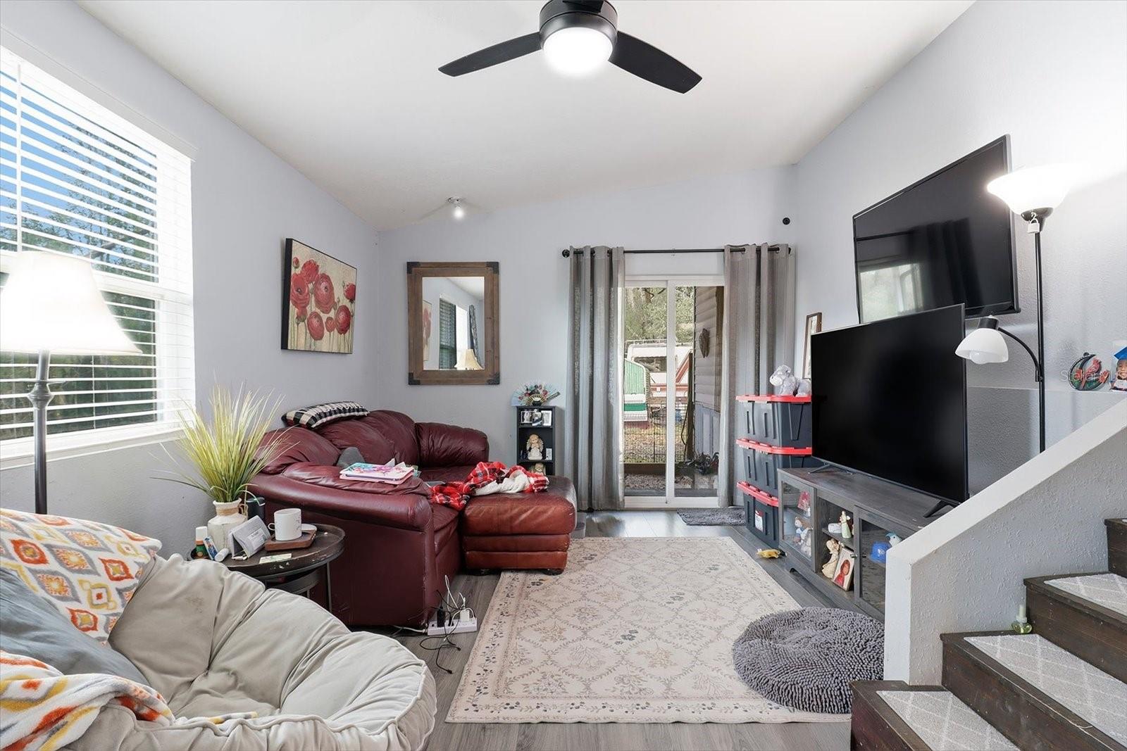 QUAIL RUN RETREATS UNREC SUB - Residential