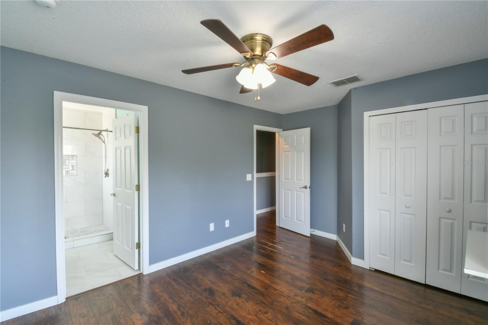 VILLAGE AT TUSCAN RIDGE - Residential Lease
