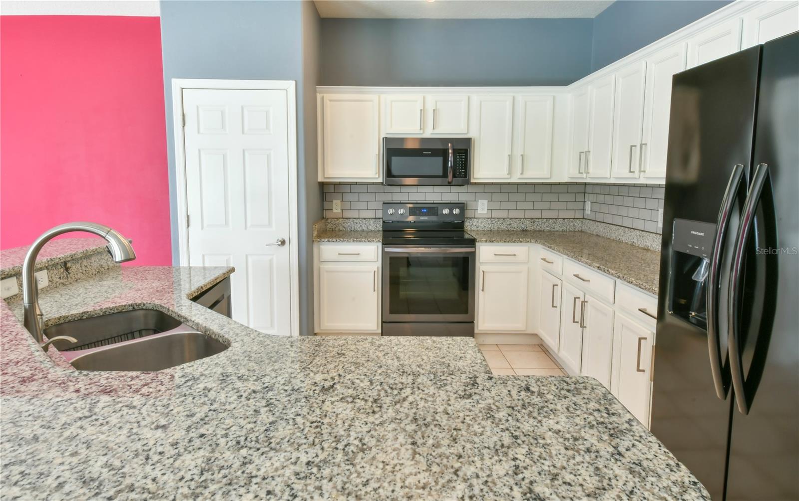 VILLAGE AT TUSCAN RIDGE - Residential Lease