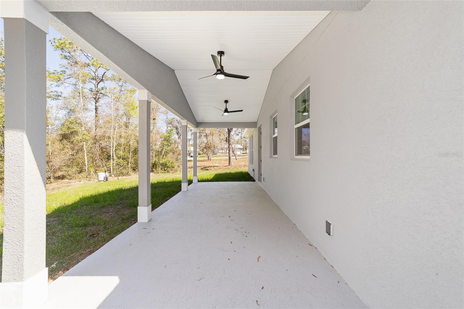 WILLISTON HYLNDS GOLF & C CLUB ESTATE - Residential Lease