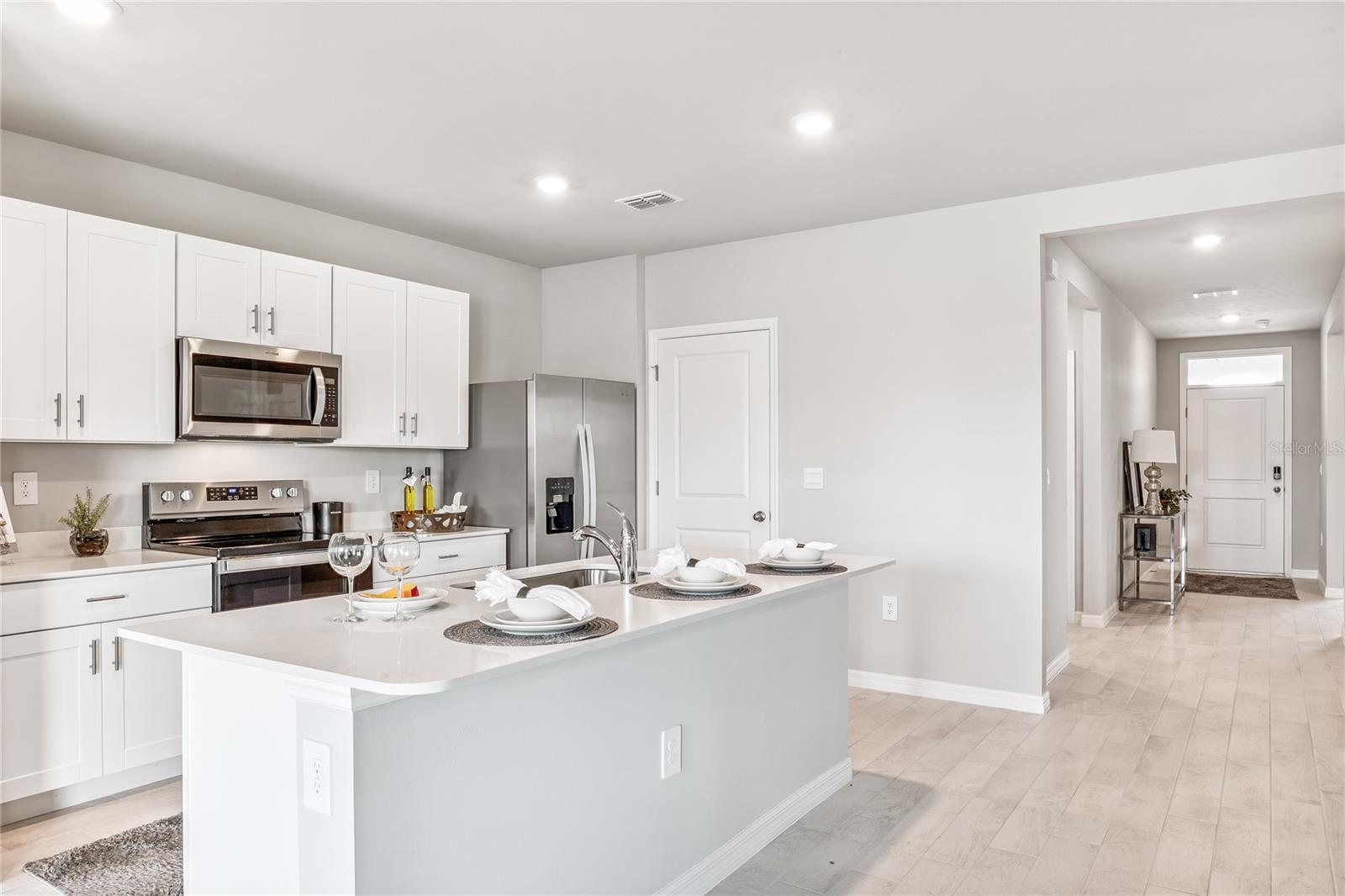 CORAL LAKES - CORAL CREEK - Residential