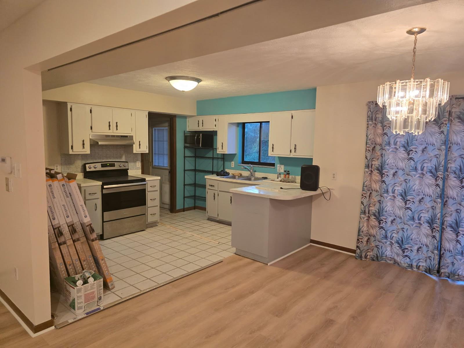 WRIGHT HEIGHTS - Residential