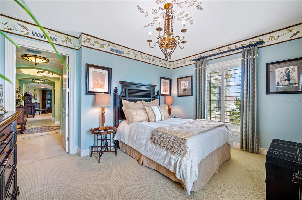 ALTA VITA CONDO - Residential