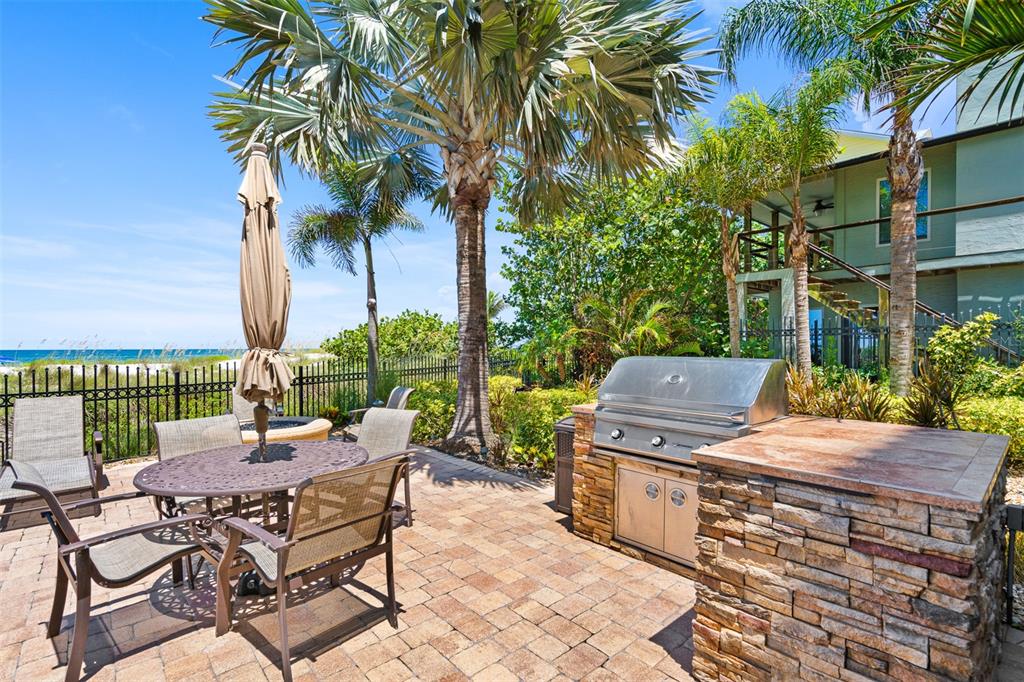 ALTA VITA CONDO - Residential