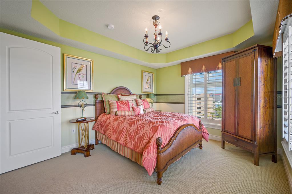 ALTA VITA CONDO - Residential