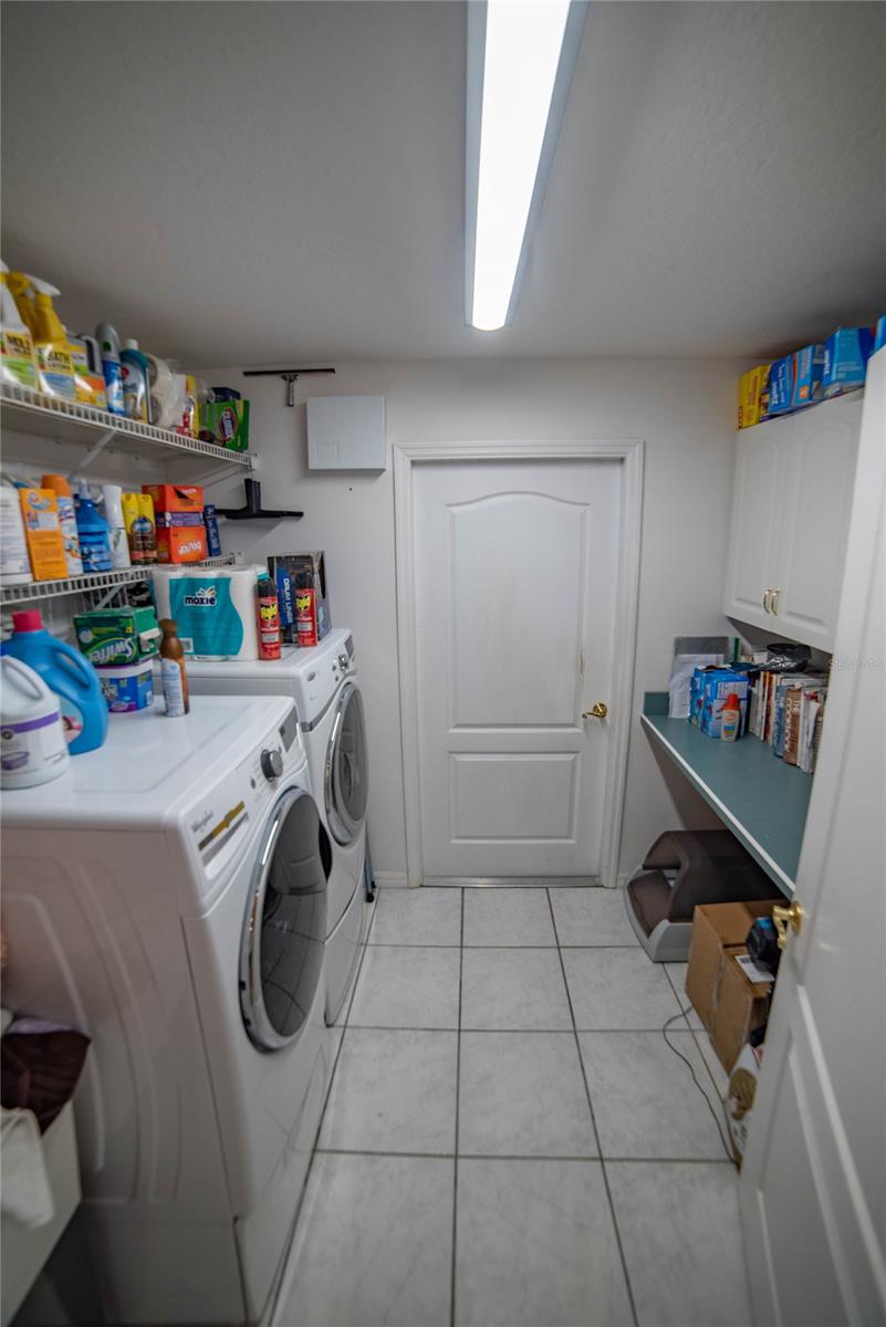 Florida Shores 01 - Residential