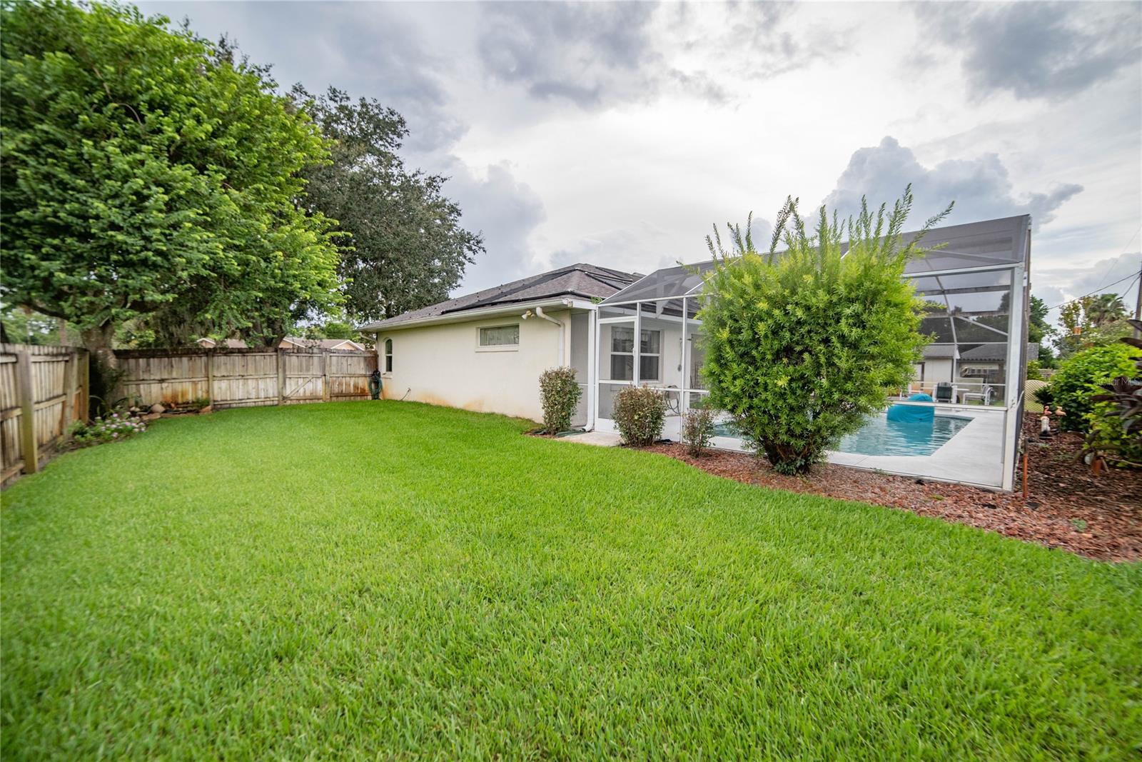 Florida Shores 01 - Residential