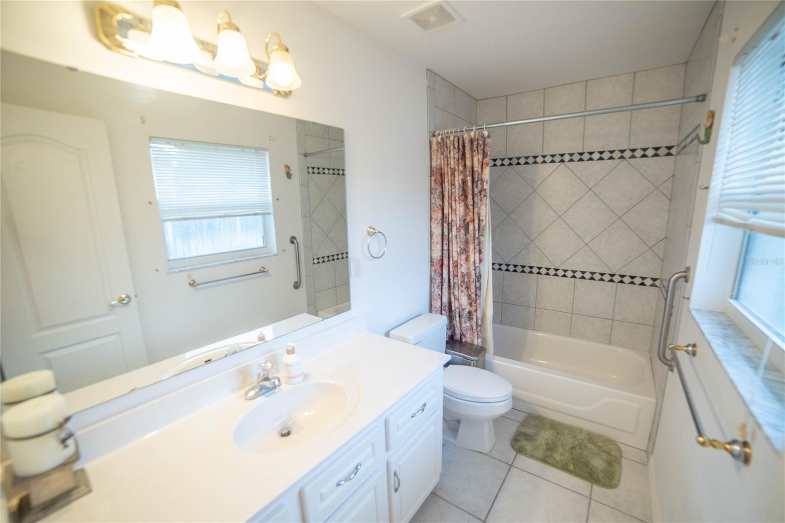 Florida Shores 01 - Residential