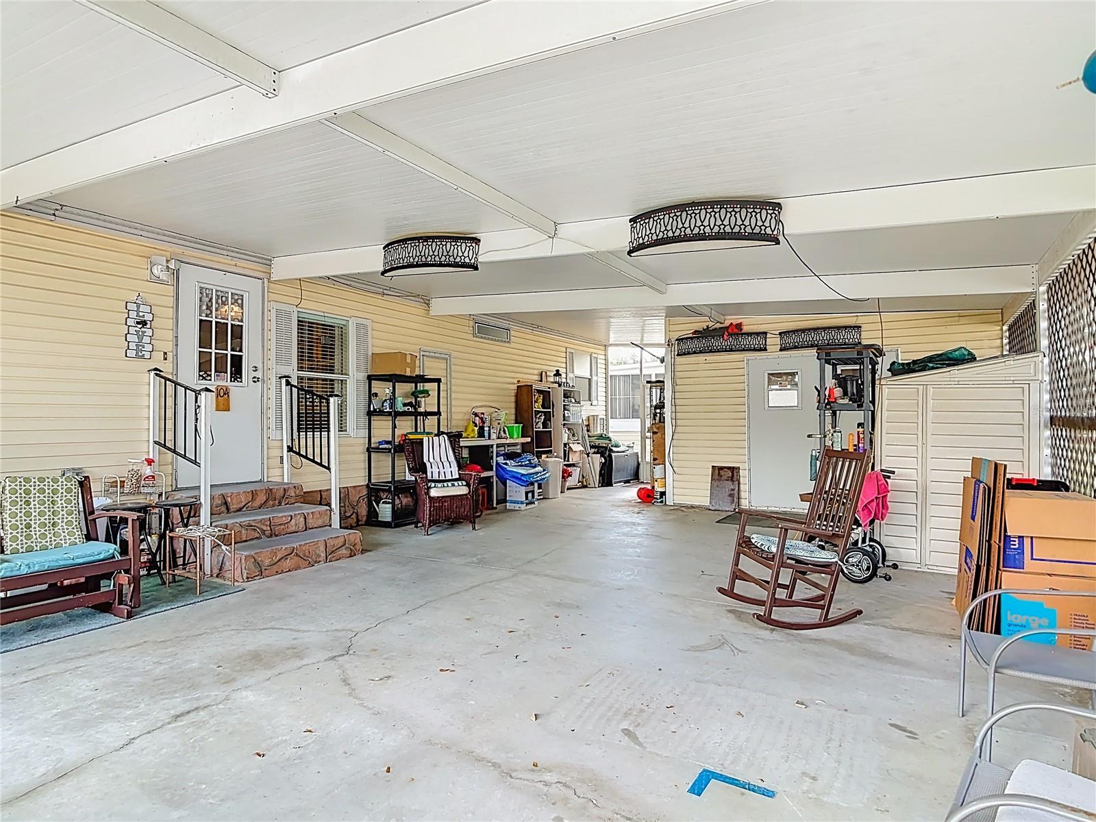 TRADERS COVE UNIT 01 - Residential