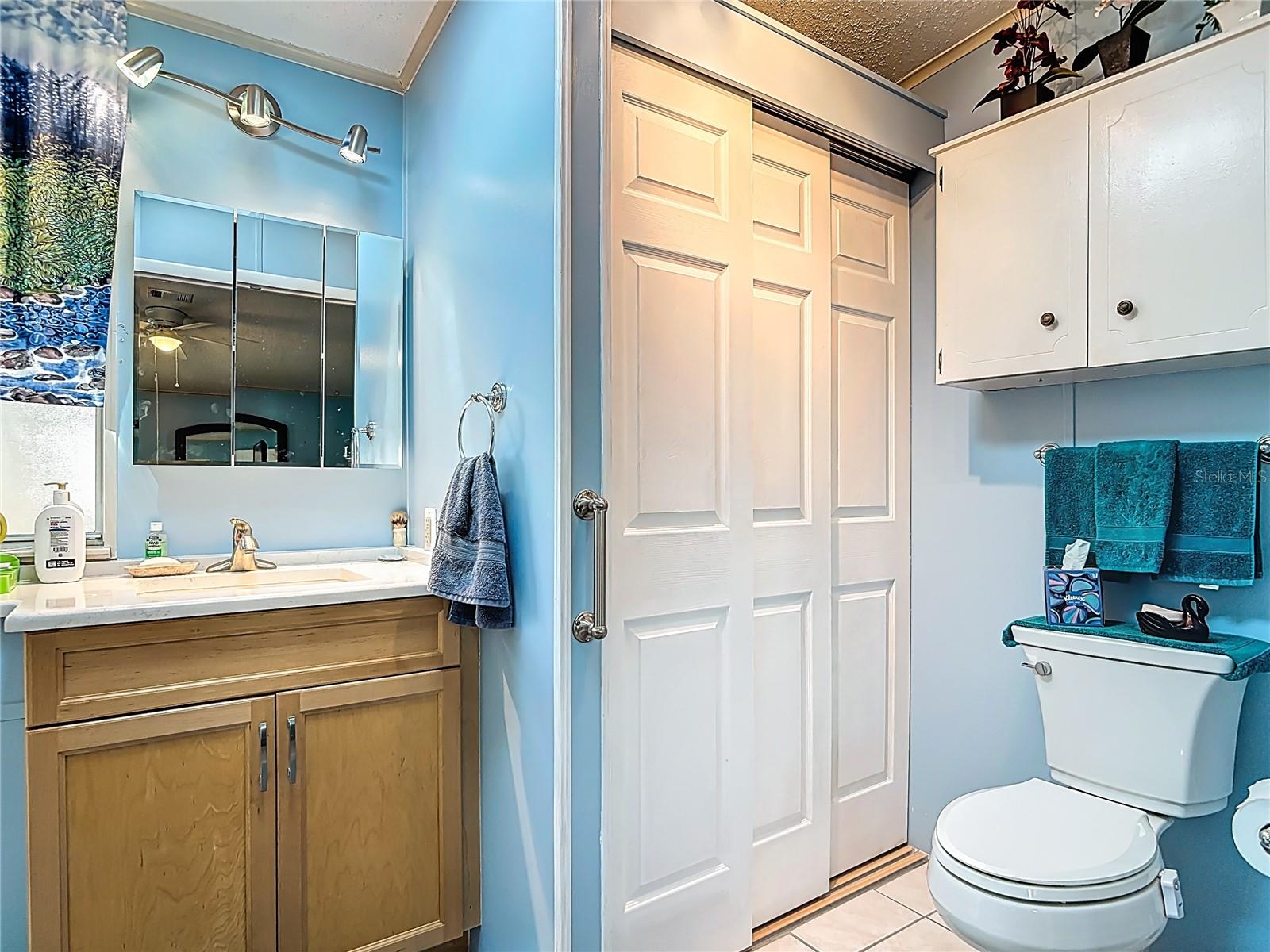 TRADERS COVE UNIT 01 - Residential