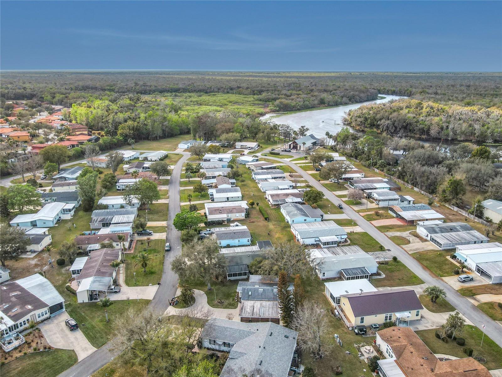 TRADERS COVE UNIT 01 - Residential