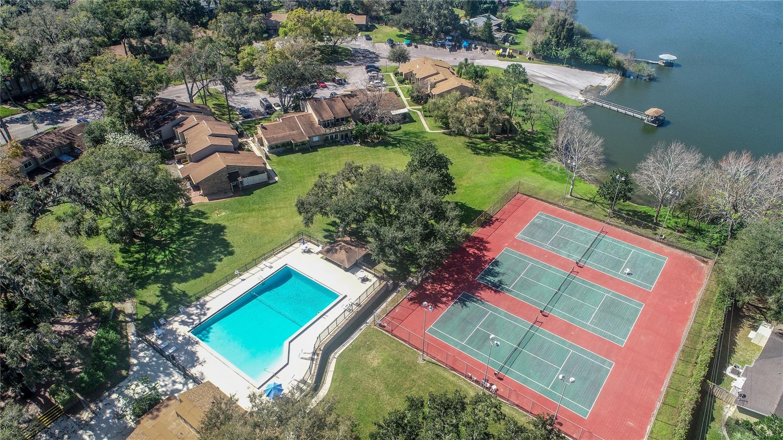 OAK HARBOUR SEC 4 - Residential