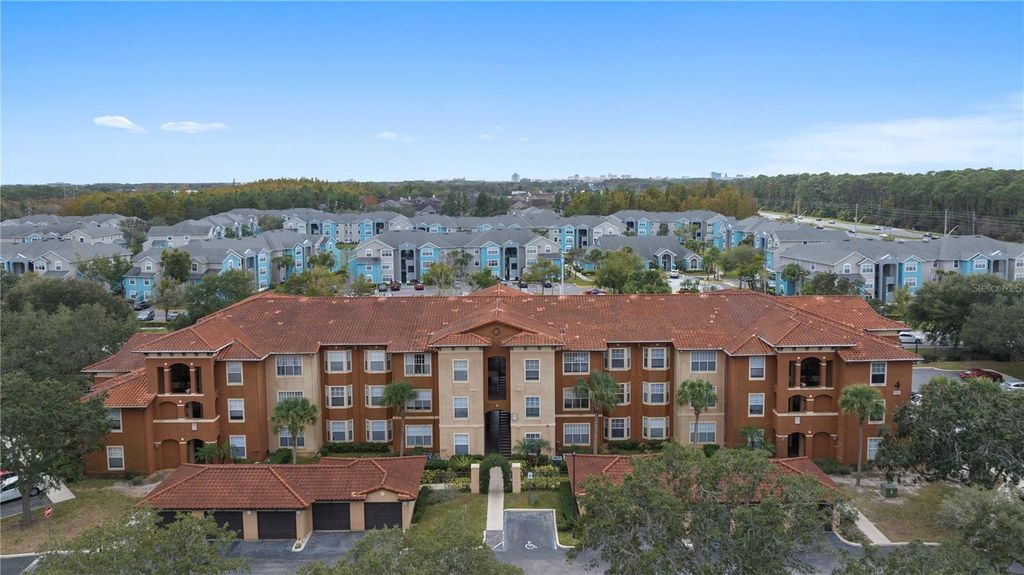 Photo of 5554 Metrowest Boulevard #203, Orlando, FL 32811 (MLS # O6381513)