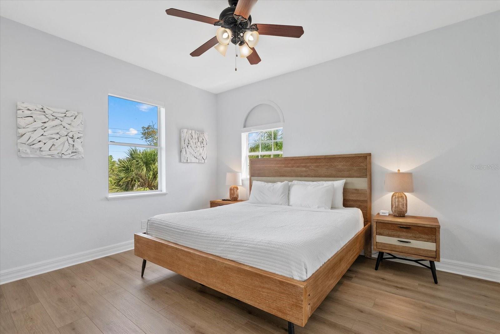 SIESTA REV OF - Residential