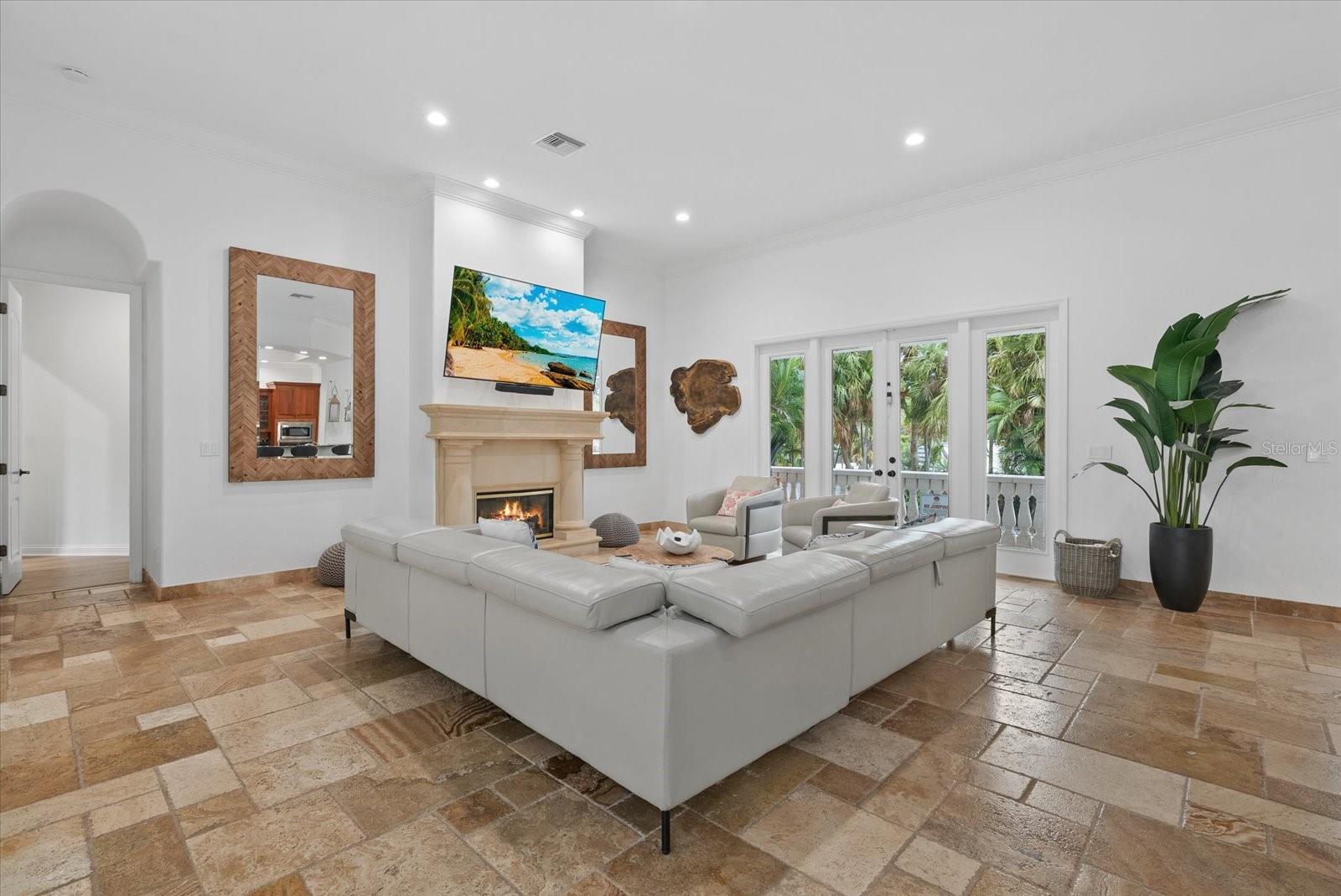 SIESTA REV OF - Residential