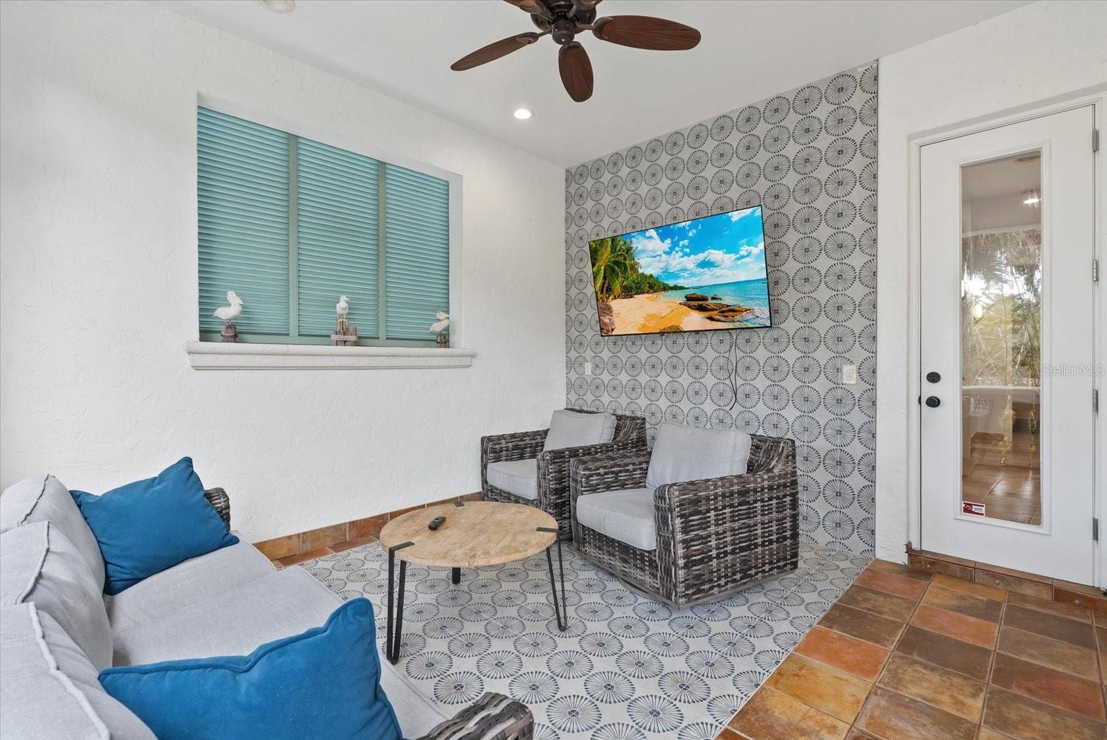 SIESTA REV OF - Residential