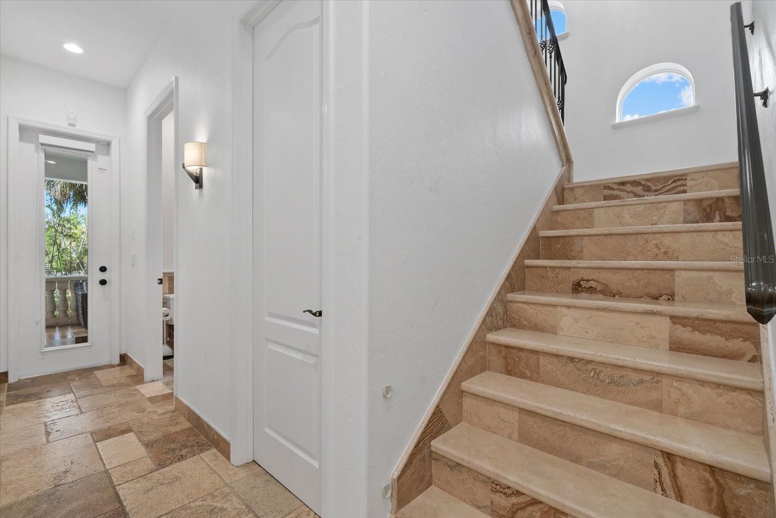 SIESTA REV OF - Residential