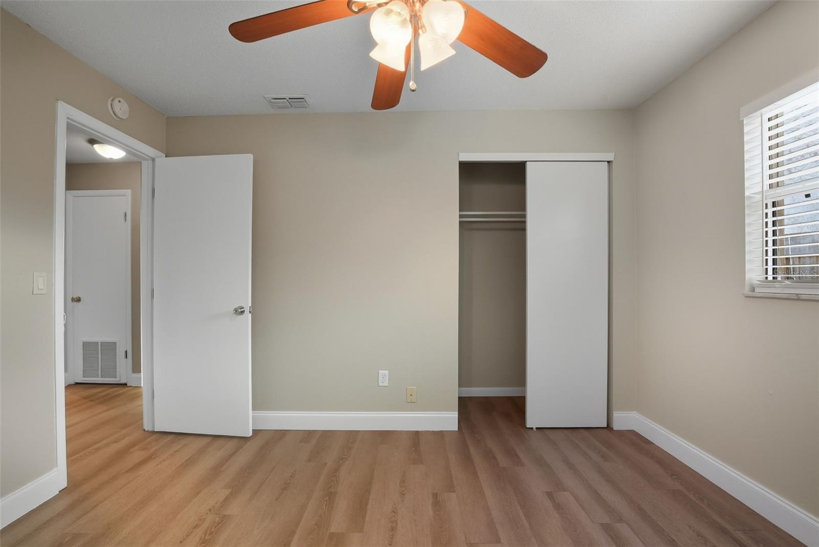 WOODCREST UNIT 01 - Residential