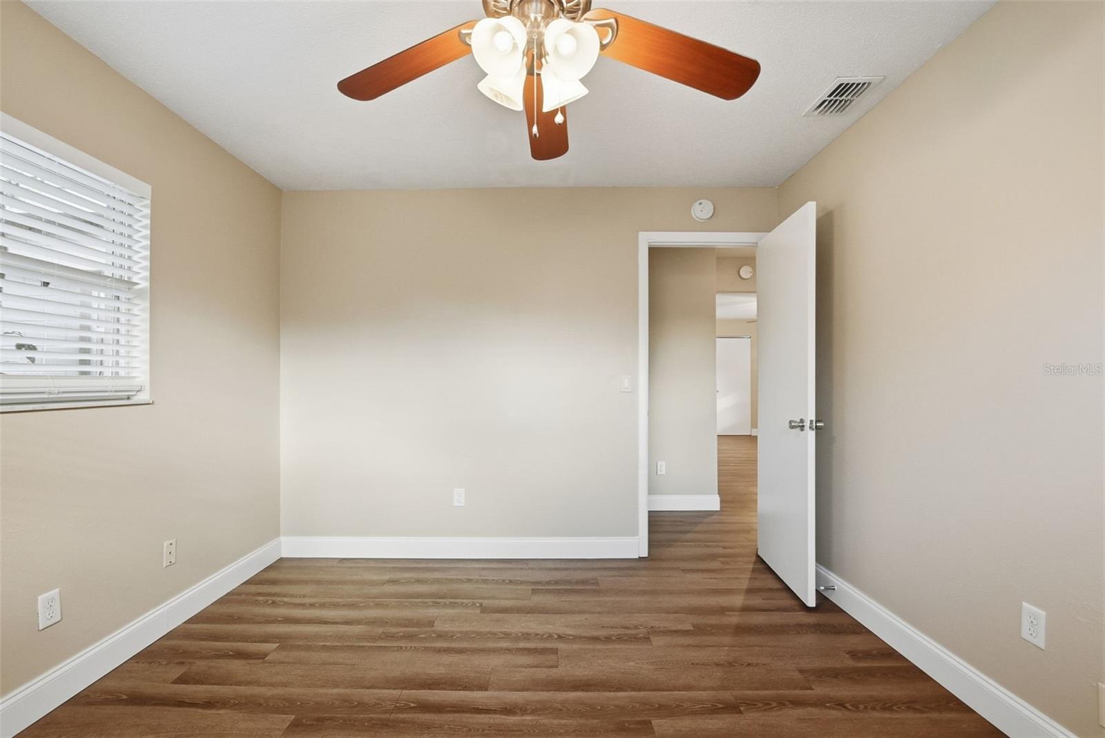 WOODCREST UNIT 01 - Residential