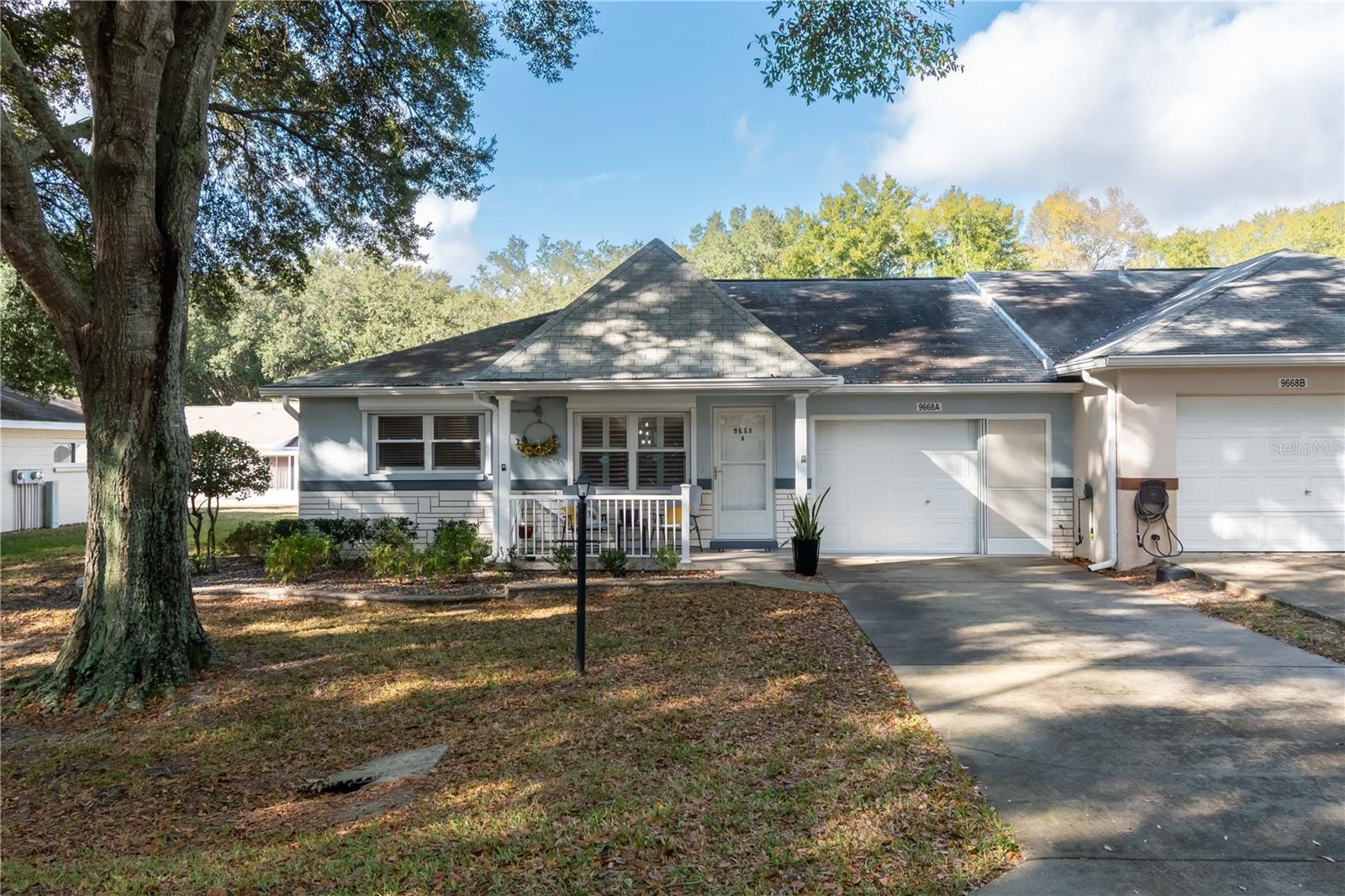 ON TOP OF THE WORLD - Residential