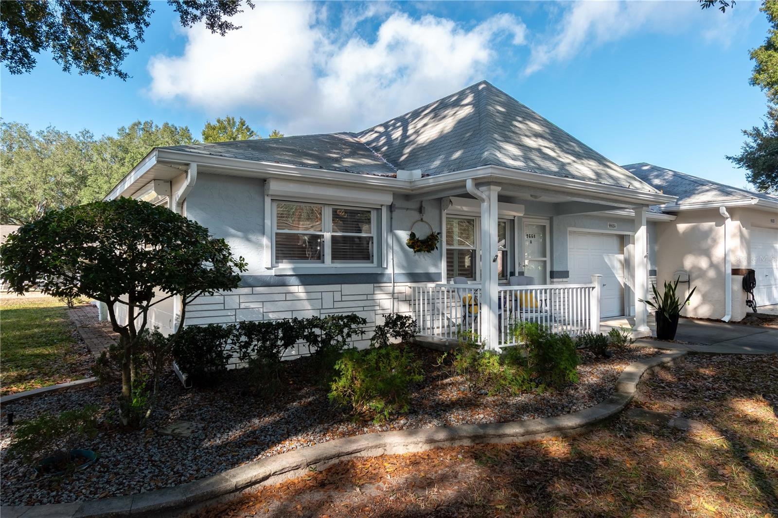 ON TOP OF THE WORLD - Residential