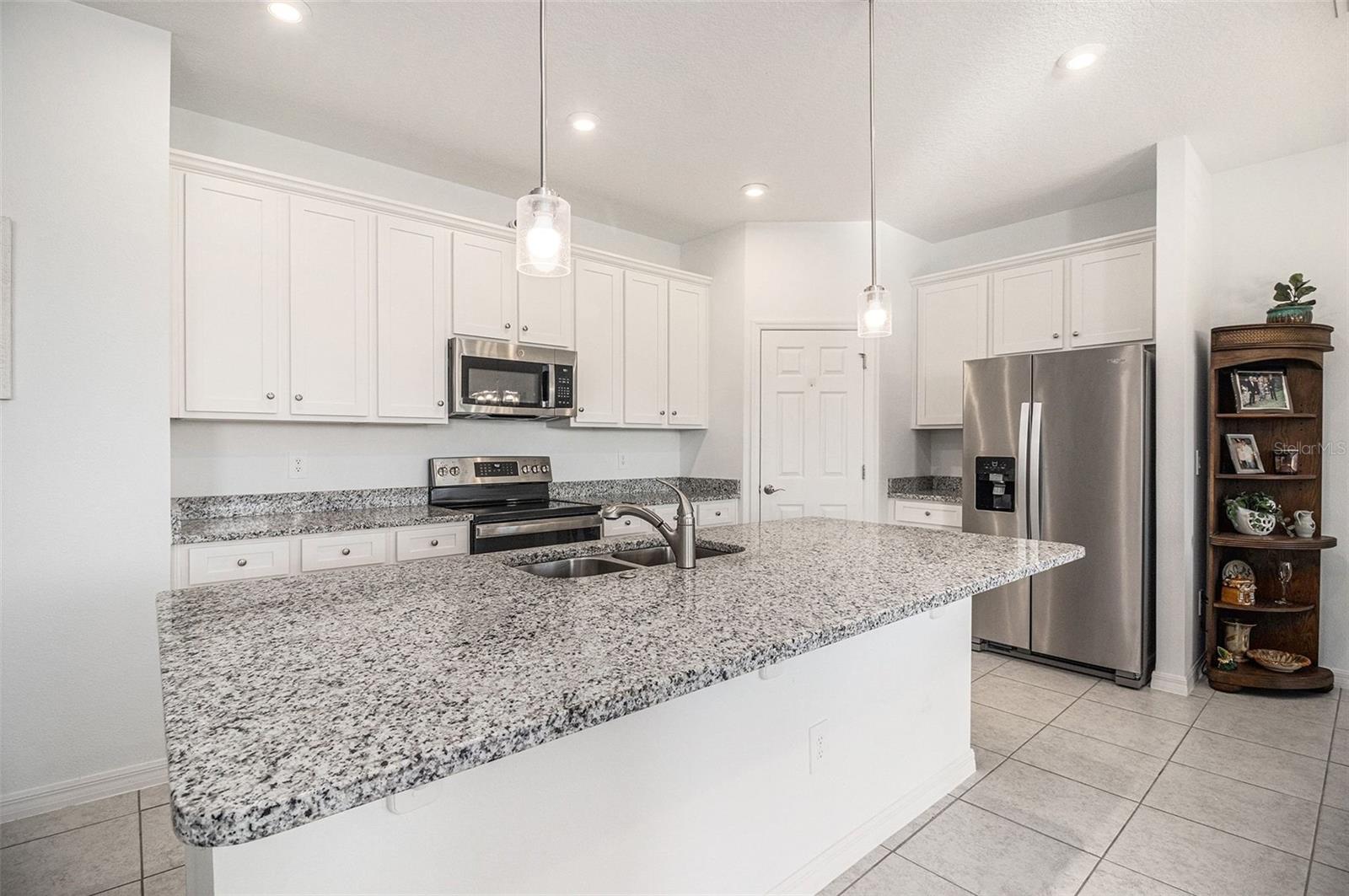 BROOKSHIRE PARTIAL REPLAT - Residential