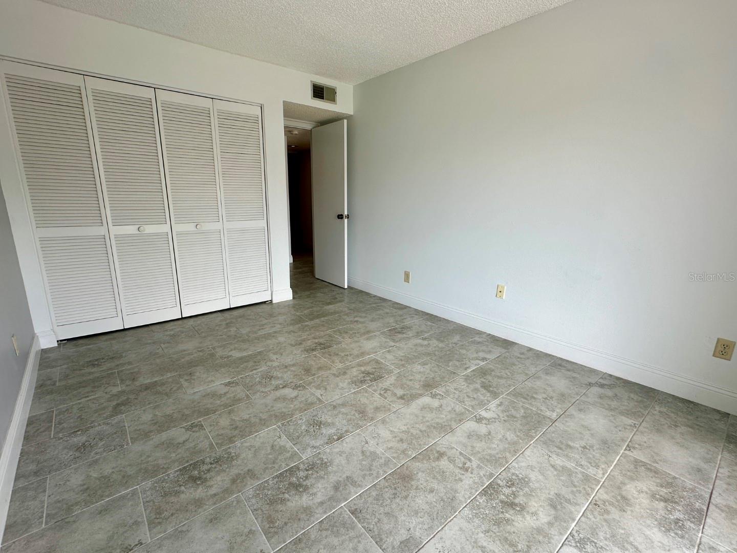INVERNESS CONDO - Residential