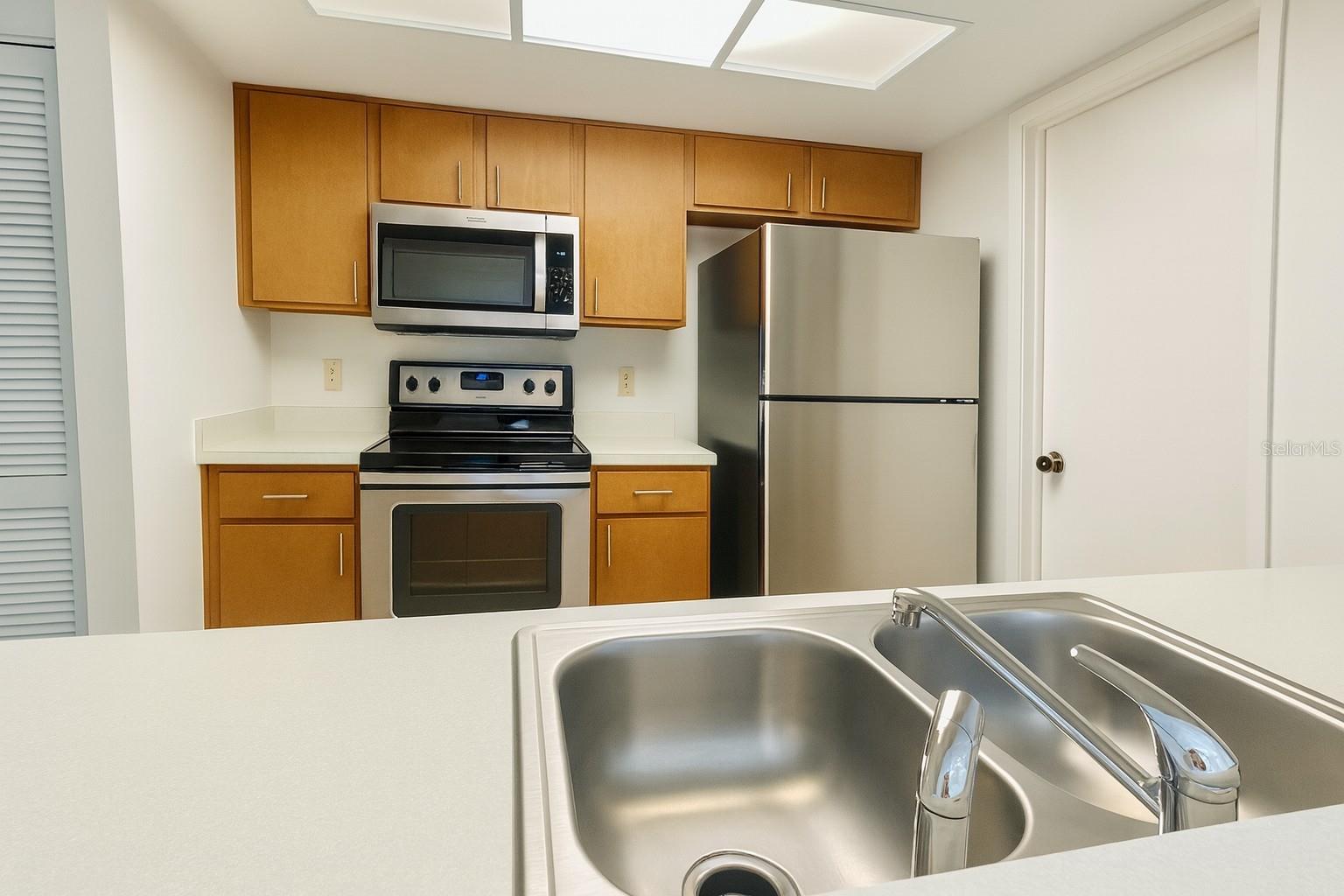 INVERNESS CONDO - Residential