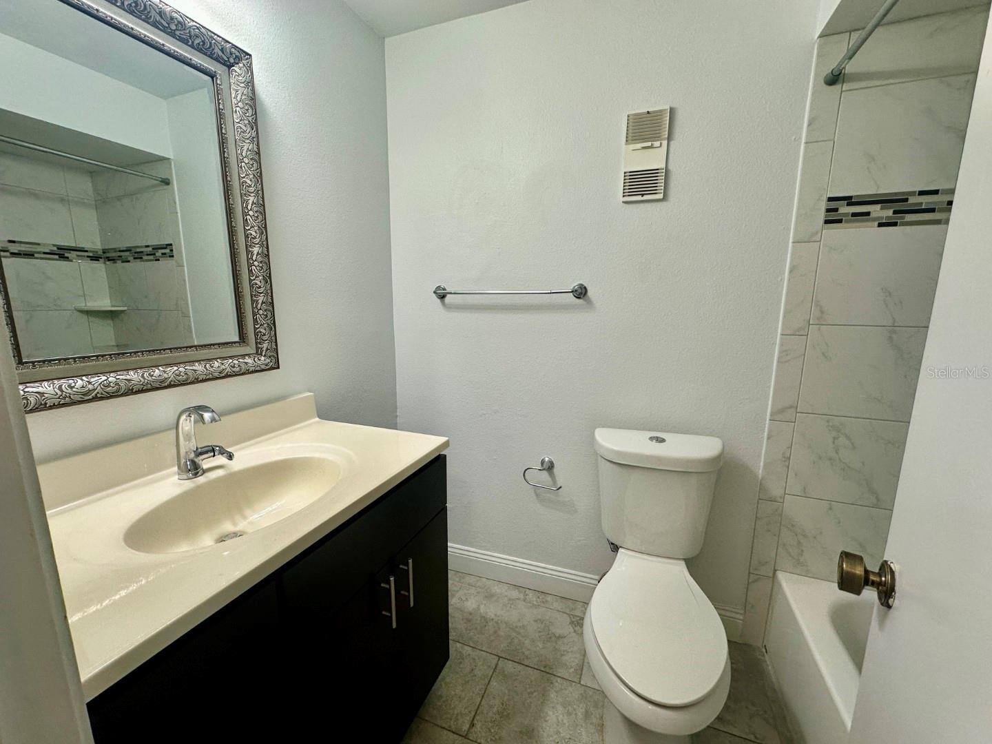 INVERNESS CONDO - Residential